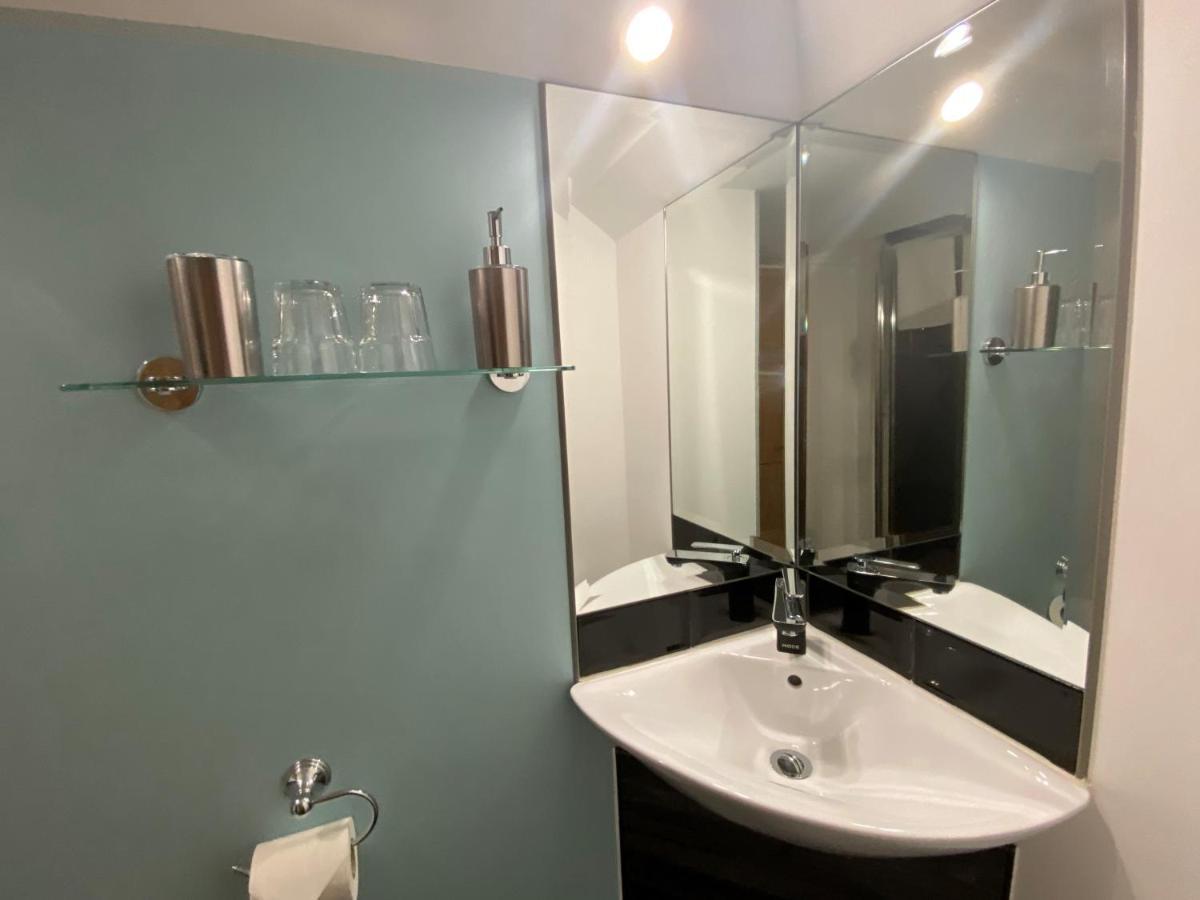 Harlestone Retreat (Adults Only) Hotel Нортхамптън Екстериор снимка