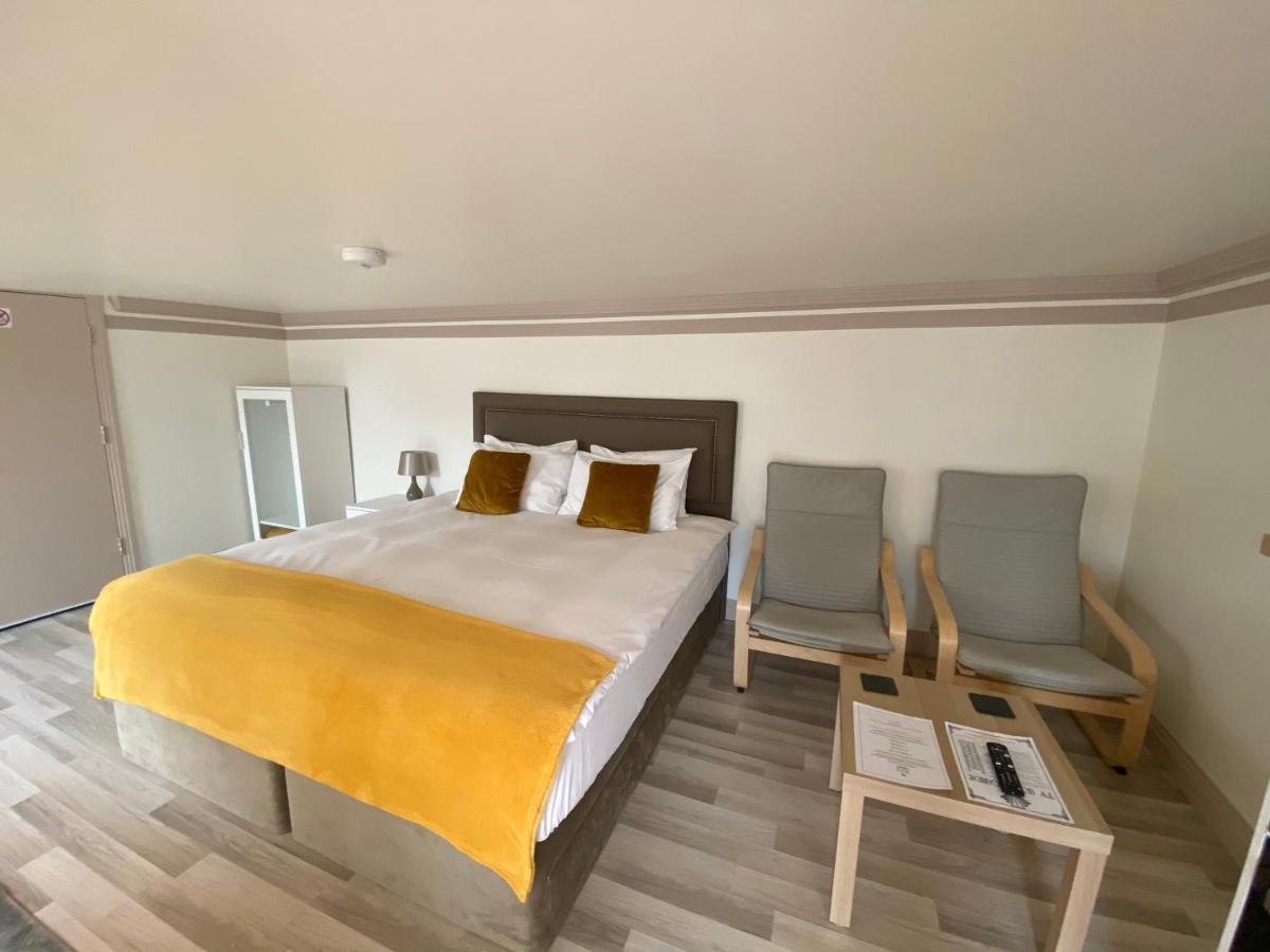 Harlestone Retreat (Adults Only) Hotel Нортхамптън Стая снимка